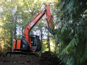 Hitachi on hill | Mcneil Contracting | Nanaimo | Duncan | Cowichan Valley | Vancouver Island | BC